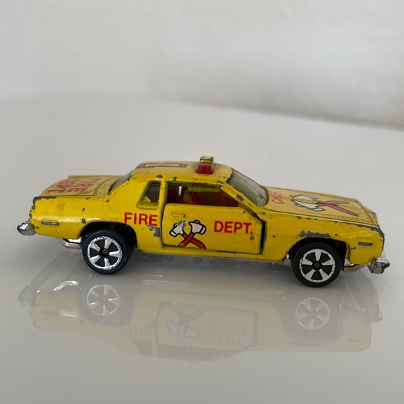 Vintage 1981 Kidco Fire Department Toy Car - Picture 4 of 13